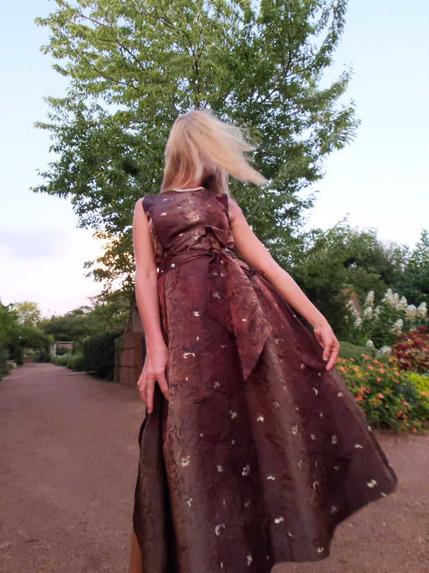 Just a Queen! Dress in brown silk